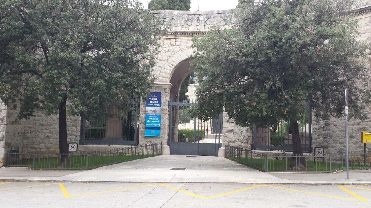 Apartment "Patricia" Split Bagian luar foto