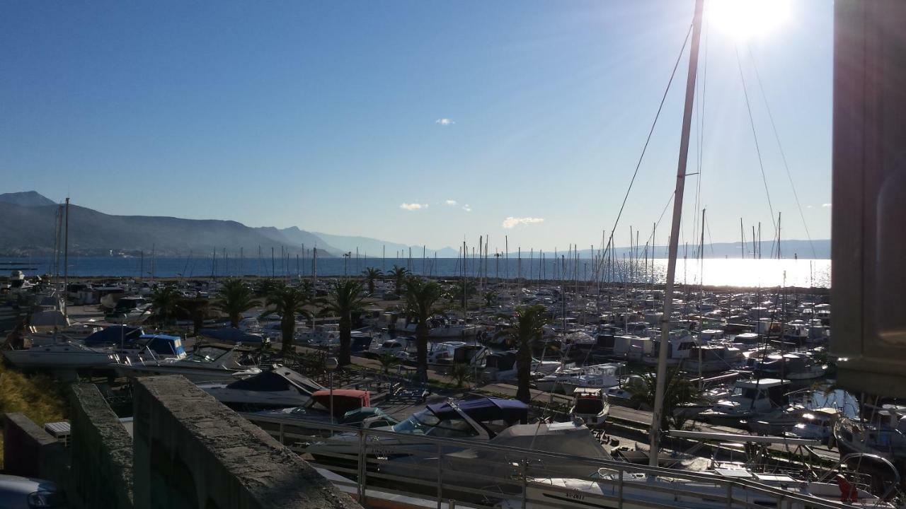 Apartment "Patricia" Split Bagian luar foto