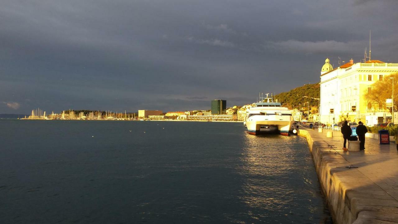 Apartment "Patricia" Split Bagian luar foto